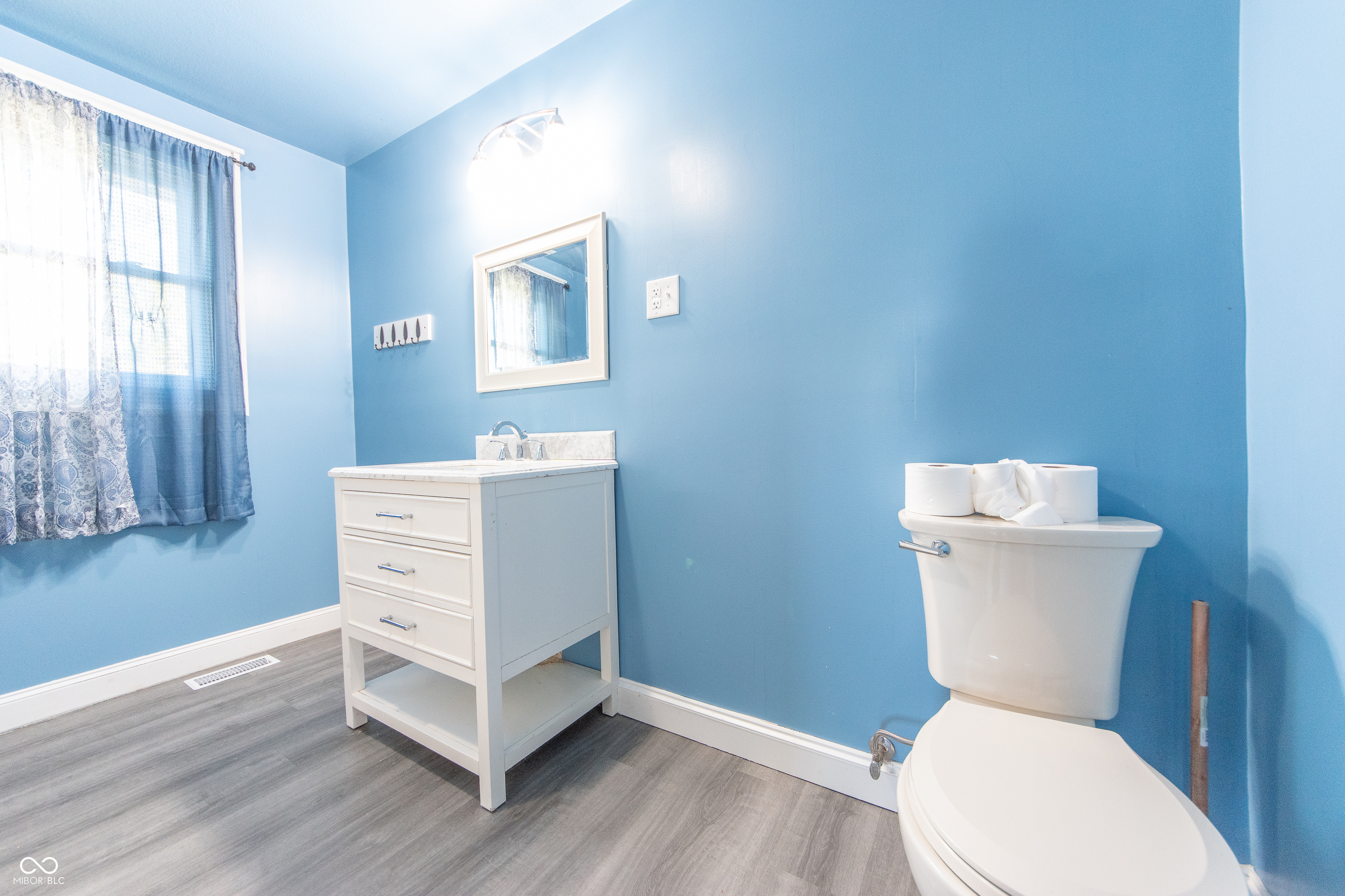 9636 Randal Street Columbus, IN 47203 - Photo 21 of 33