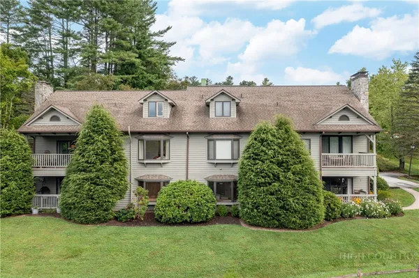 $1,230,000 | 234 Stringfellow Lane, Unit 4, Blowing Rock, NC 28605