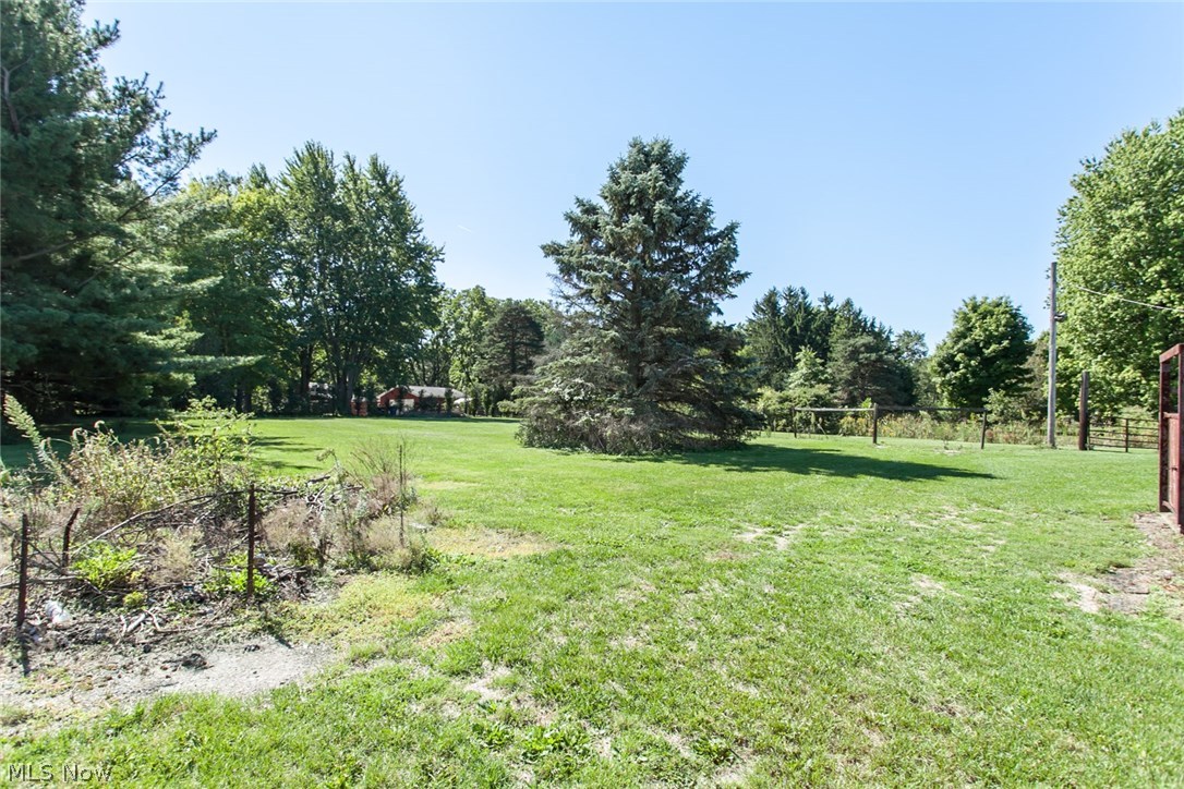 52323 Telegraph Road Amherst, OH 44001 - Photo 3 of 26 Gallery Image 3