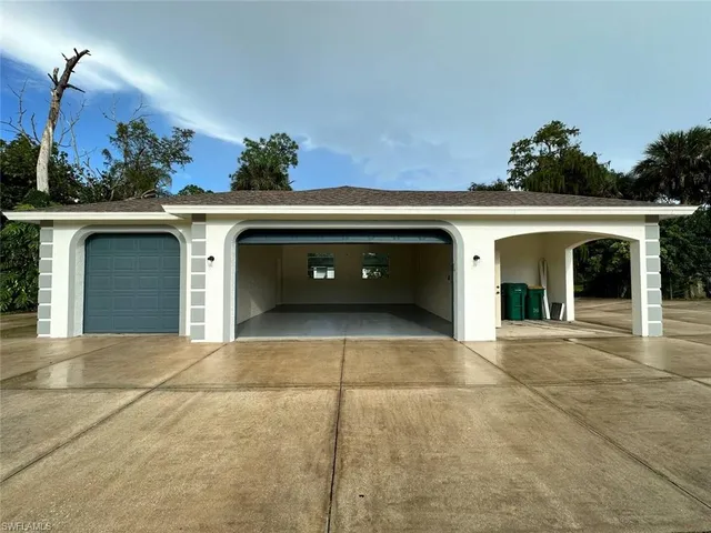 $4,800 | 3440 15th Avenue Southwest, Naples, FL 34117