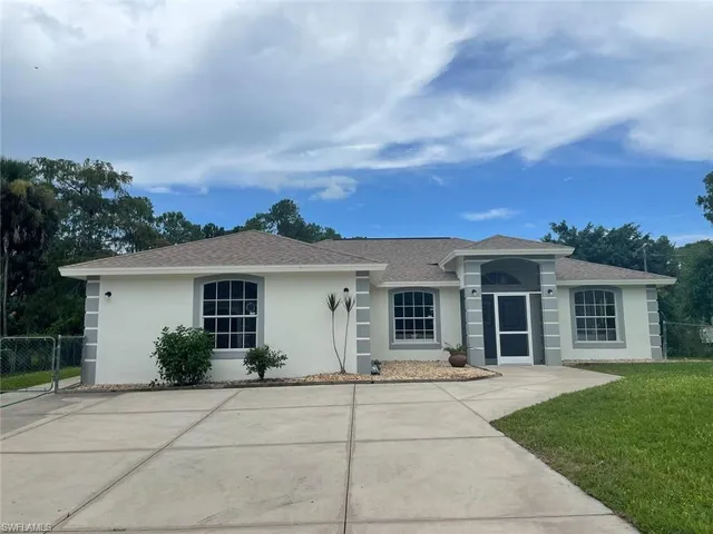 $4,800 | 3440 15th Avenue Southwest, Naples, FL 34117