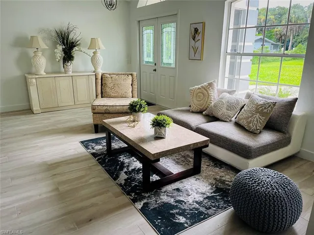 $4,800 | 3440 15th Avenue Southwest, Naples, FL 34117