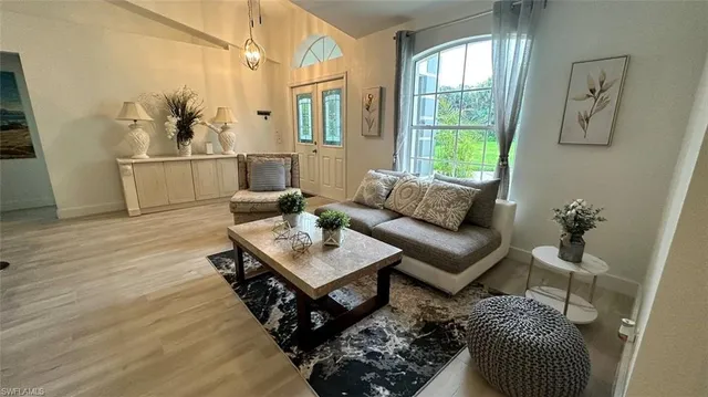 $4,800 | 3440 15th Avenue Southwest, Naples, FL 34117