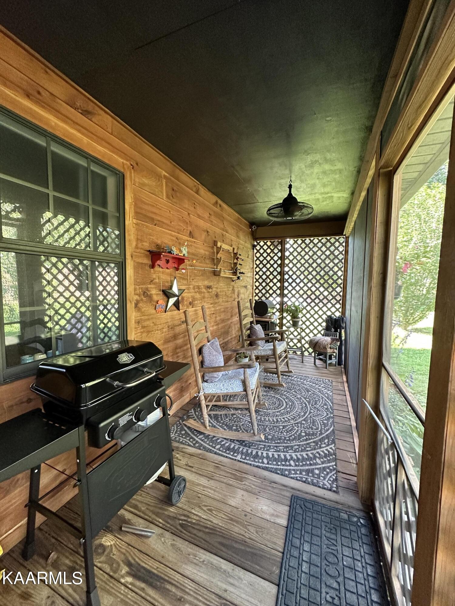1023 Ridgeway Road Jamestown, TN 38556 - Photo 8 of 39 Gallery Image 8