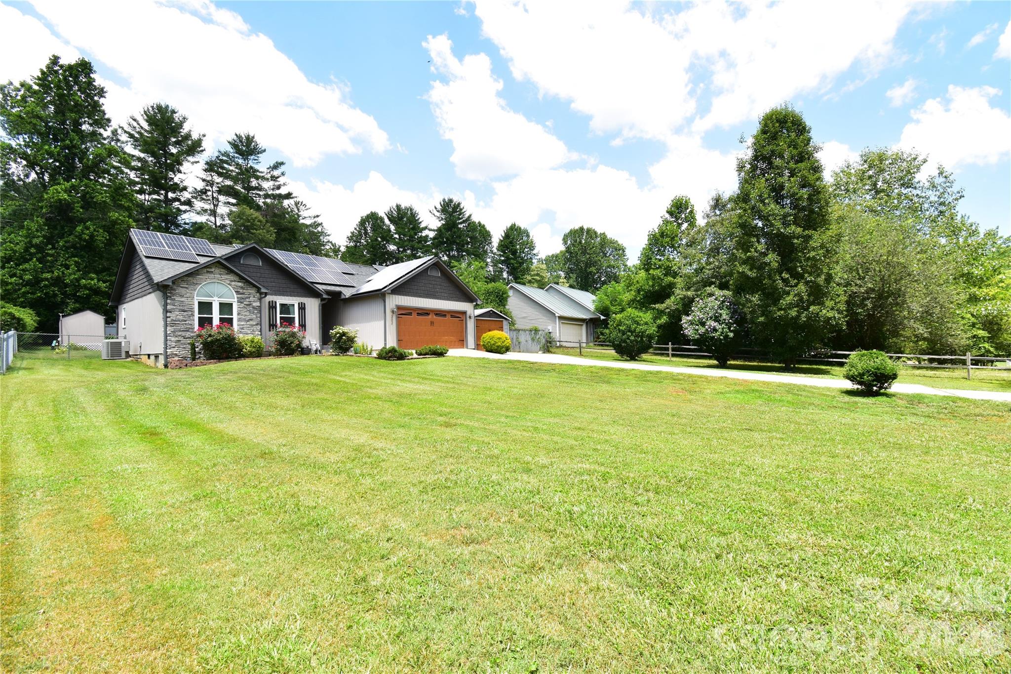 302 Watson Road Arden, NC 28704 - Photo 34 of 38