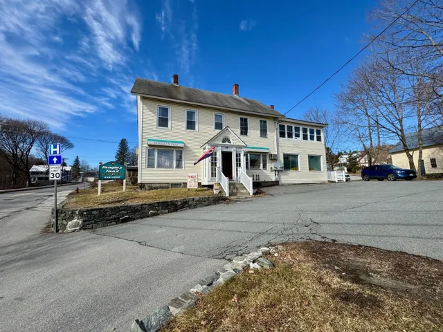 $725,000 | 29 Mascoma Street, Lebanon, NH 03766