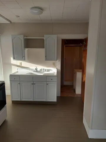 $725,000 | 29 Mascoma Street, Lebanon, NH 03766