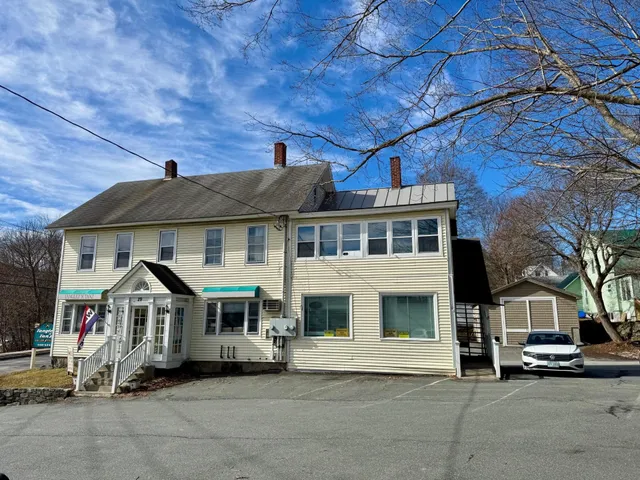 $725,000 | 29 Mascoma Street, Lebanon, NH 03766