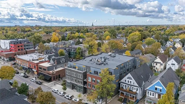 $2,450 | 1020 Elmwood Avenue, Unit 404, Buffalo, NY 14222