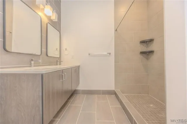 $2,450 | 1020 Elmwood Avenue, Unit 404, Buffalo, NY 14222