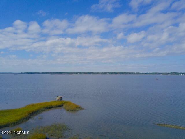 2368 Crab Point Loop Road Morehead City, NC 28557 - Photo 1 of 6 IMG_4162