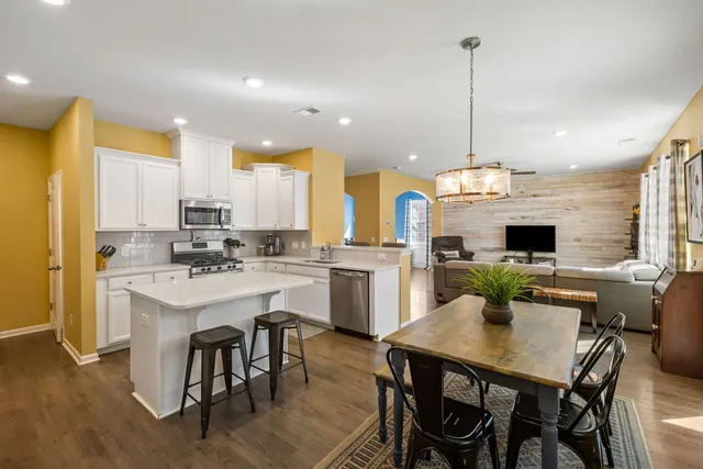 $415,000 | 233 Firewheel Court, Summerville, SC 29486