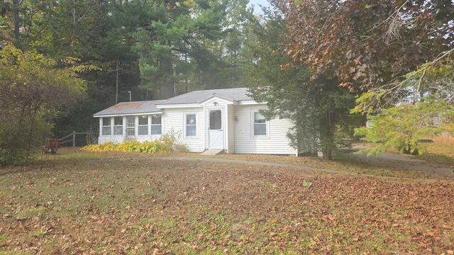 $199,900 | 17 Marsh Road, Belfast, ME 04915