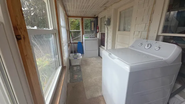 $199,900 | 17 Marsh Road, Belfast, ME 04915