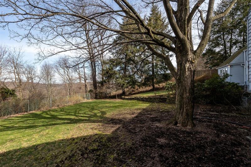 17 Newgate Road Pittsburgh, PA 15202 - Photo 22 of 25 Gallery Image 22