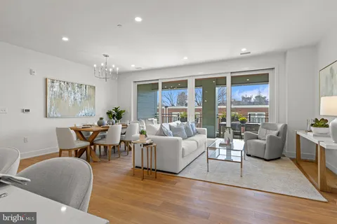 $950,000 | 110 Park Avenue, Unit 350, Swarthmore, PA 19081