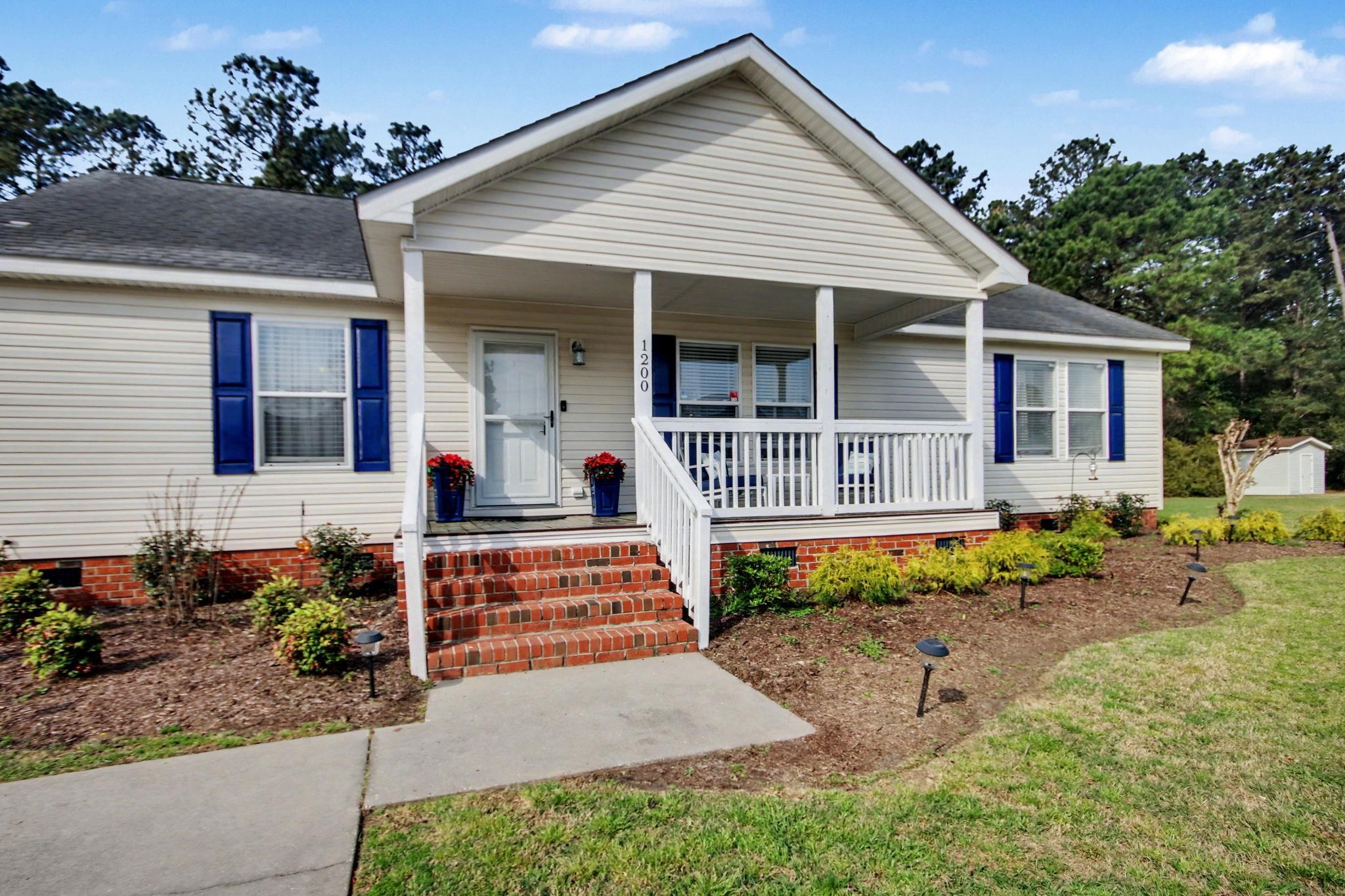 1200 Weldon Lane Conway, SC 29526 - Photo 2 of 34