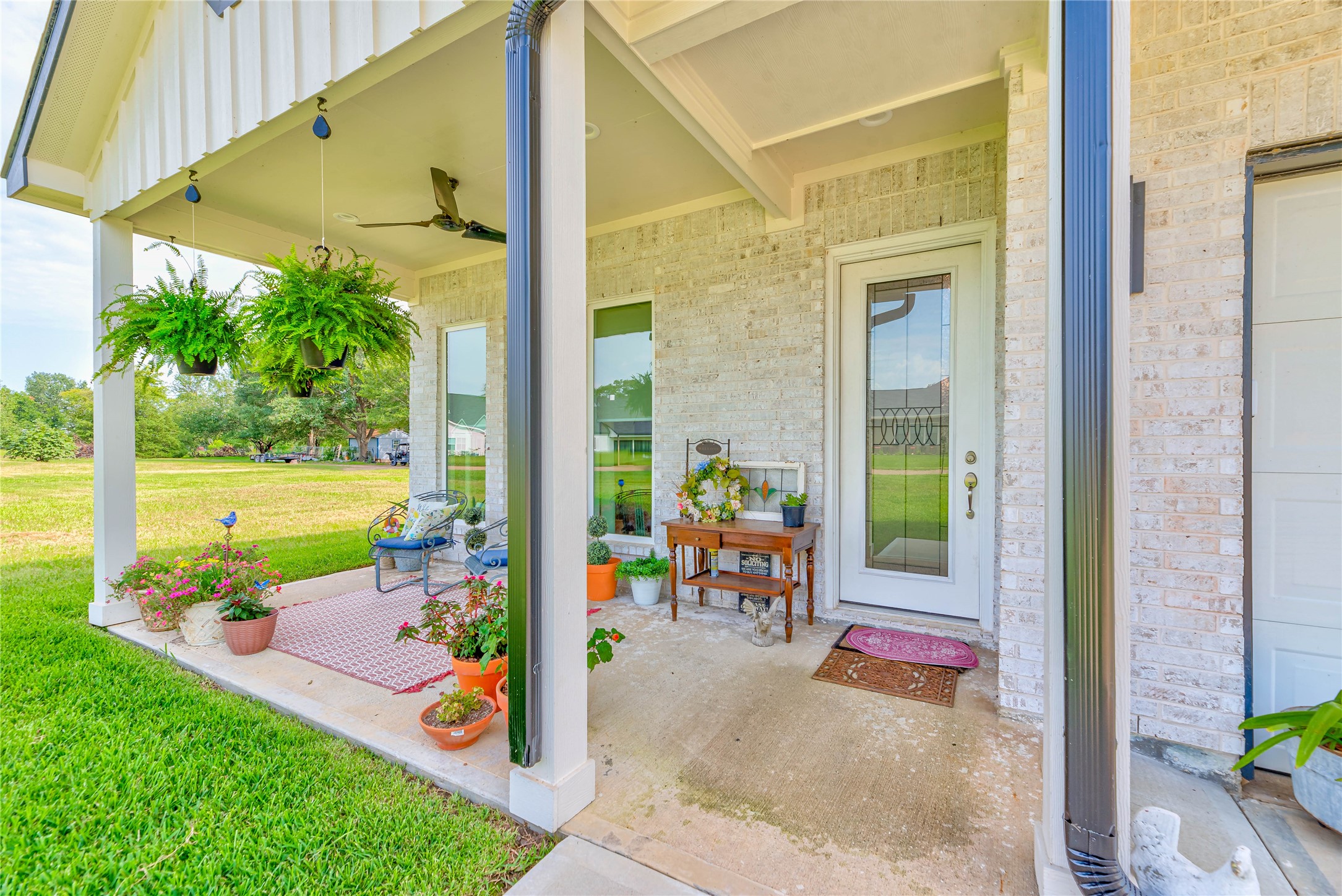 646 Echo Lane Livingston, TX 77351 - Photo 8 of 30