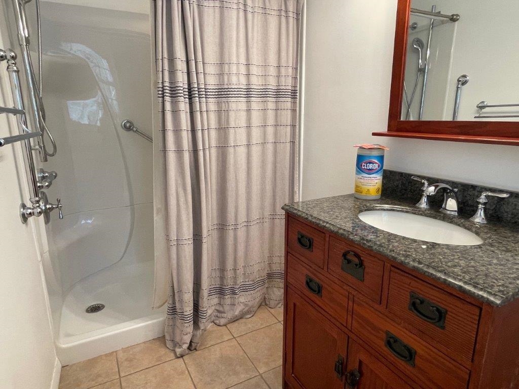 18 Oak Ridge Road Lebanon, NH 03784 - Photo 17 of 17 Gallery Image 17