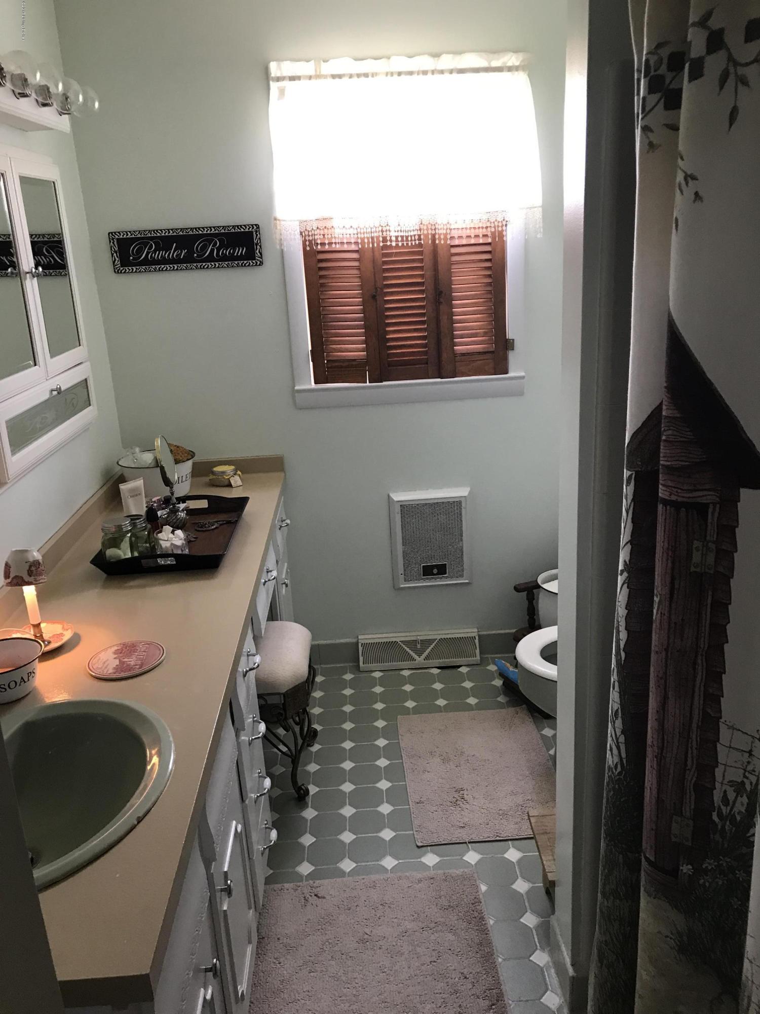 3919 Eminence Road Eminence, KY 40019 - Photo 8 of 12 A Bathfroom
