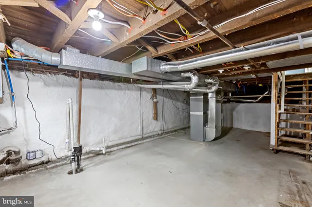 $185,000 | 1004 North Spruce Street, Wilmington, DE 19801