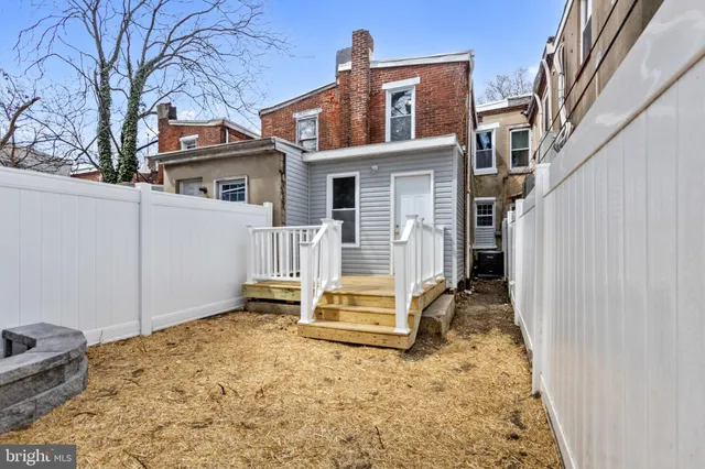 $185,000 | 1004 North Spruce Street, Wilmington, DE 19801