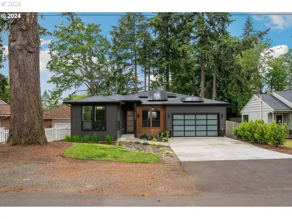 $839,999 | 4402 Northwest Lavina Street, Vancouver, WA 98660