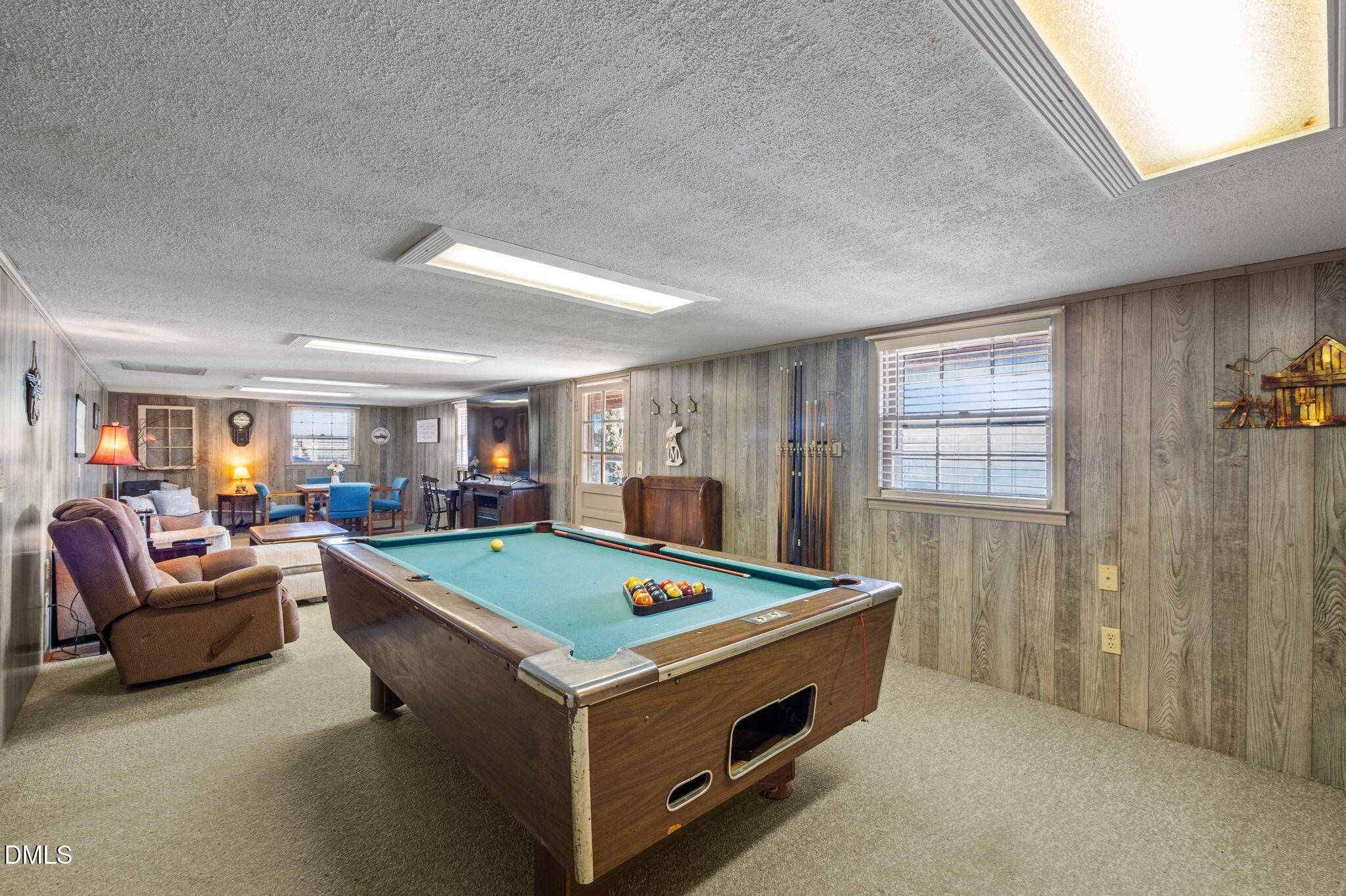154 Spinnaker Lane Semora, NC 27343 - Photo 35 of 61 a living room with game table