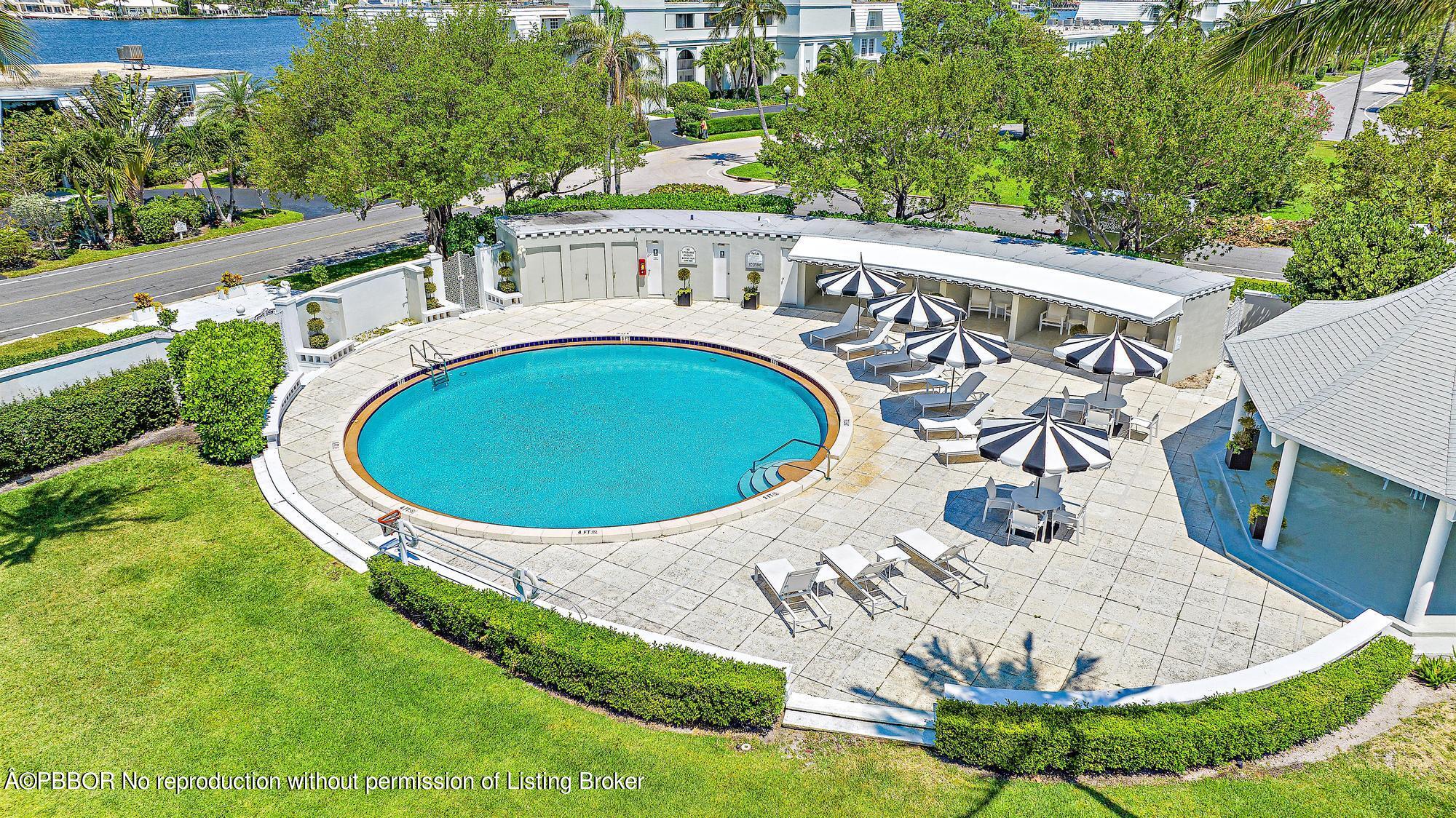 2160 Ibis Isle Road, Unit 9 Palm Beach, FL 33480 - Photo 42 of 44 pool