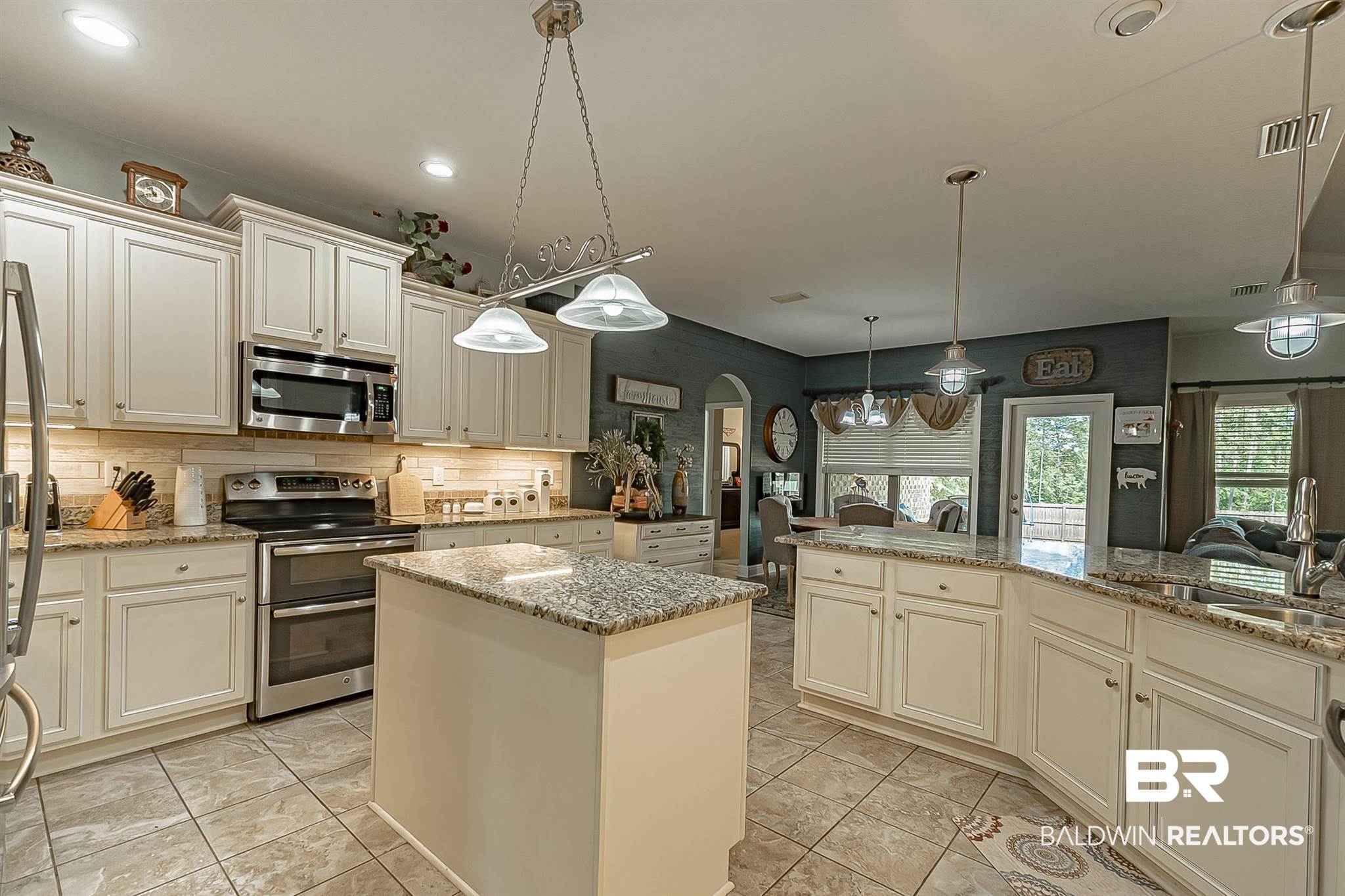 31635 Shambo Road Spanish Fort, AL 36527 - Photo 22 of 49 Kitchen