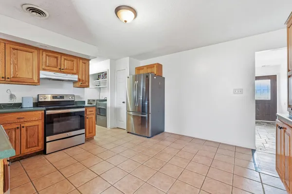 $279,900 | 103 Abbott Drive, Fremont, IN 46737