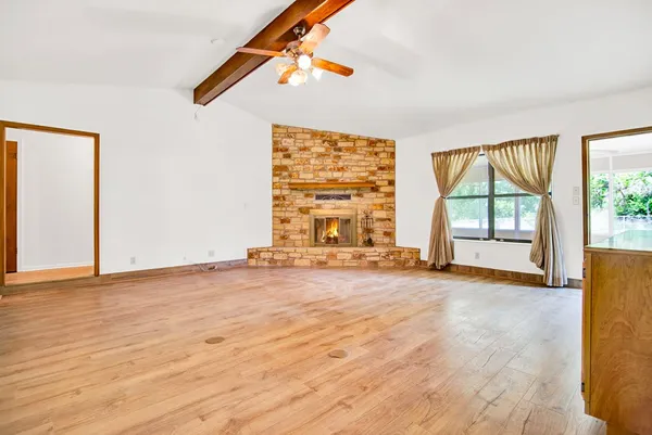 $895,000 | 298 Jenkins Road, Cedar Creek, TX 78612
