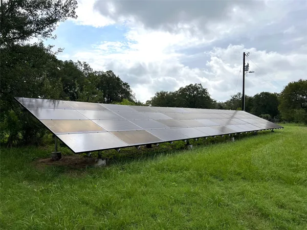 $895,000 | 298 Jenkins Road, Cedar Creek, TX 78612