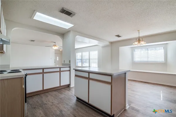 $1,645 | 1078 Stone Trail, New Braunfels, TX 78130