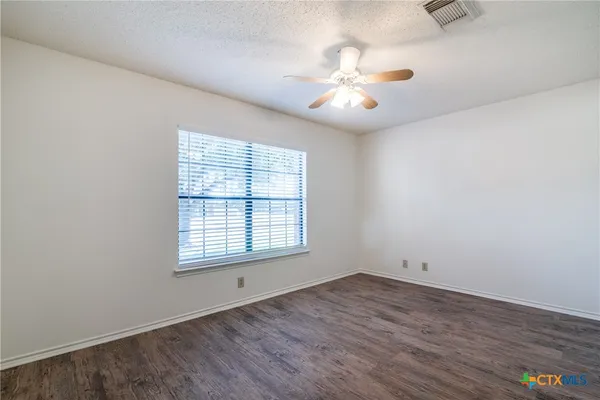 $1,645 | 1078 Stone Trail, New Braunfels, TX 78130