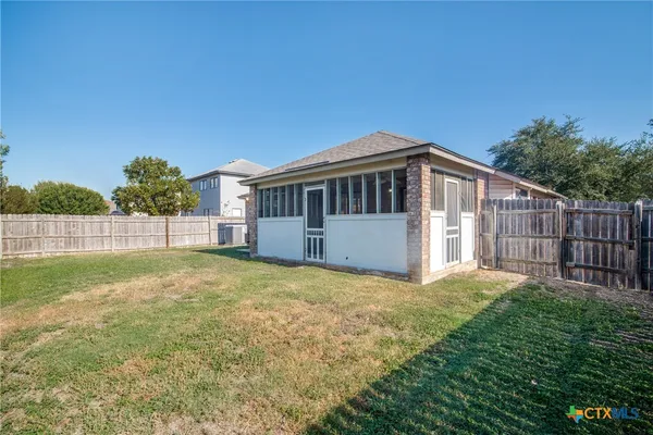 $1,645 | 1078 Stone Trail, New Braunfels, TX 78130