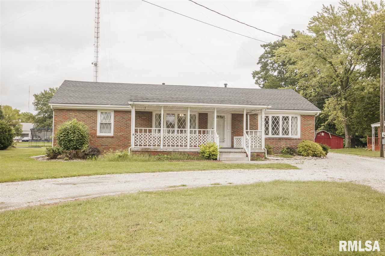 3003 Springfield Road East Peoria, IL 61611 - Photo 1 of 35 Gallery Image 1