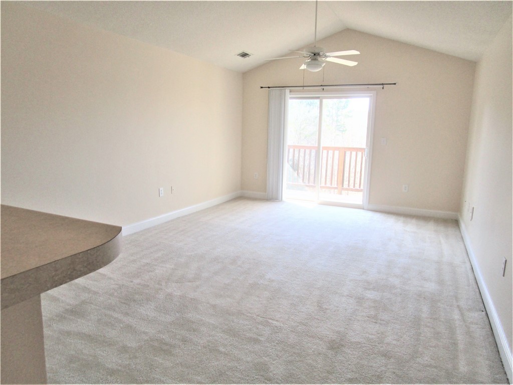 631 Lookover Drive Anderson, SC 29621 - Photo 2 of 10 Living Room