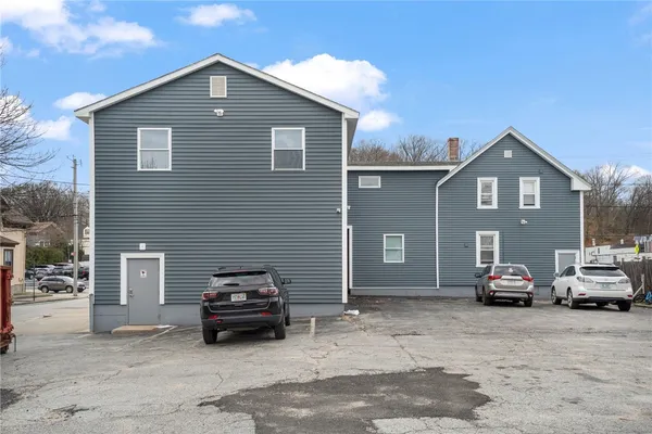 $1,295,000 | 1040 Cranston Street, Cranston, RI 02920