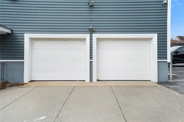 $1,295,000 | 1040 Cranston Street, Cranston, RI 02920