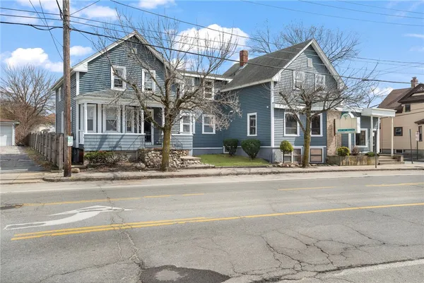 $1,295,000 | 1040 Cranston Street, Cranston, RI 02920