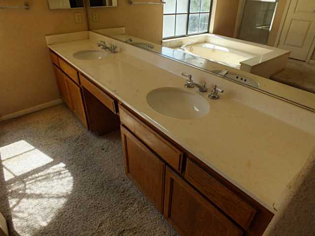 8902 Summerhill Point Alpine, CA 91901 - Photo 14 of 25 Gallery Image 14