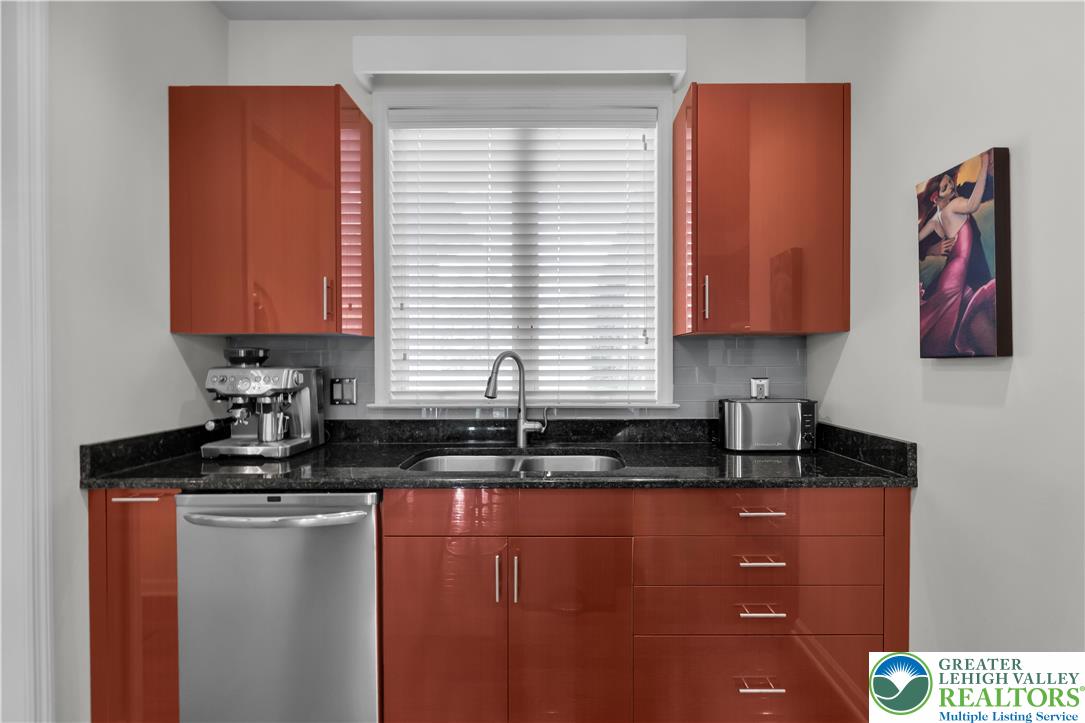 61 Mountain Road Sugarloaf, PA 18249 - Photo 15 of 63