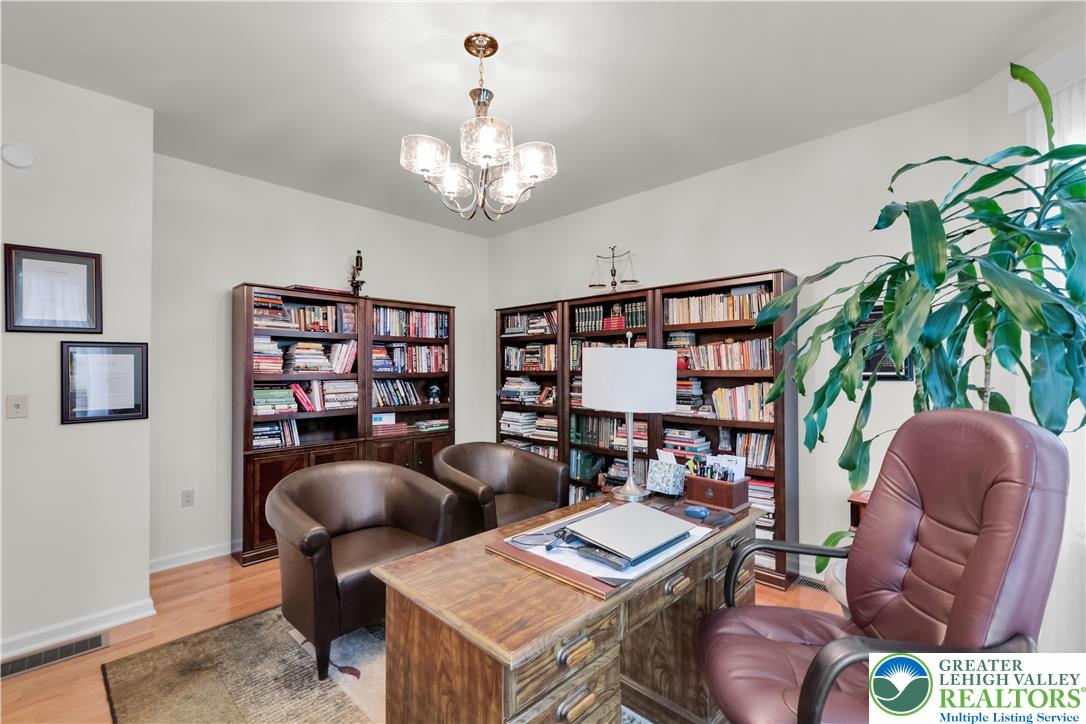 61 Mountain Road Sugarloaf, PA 18249 - Photo 22 of 63