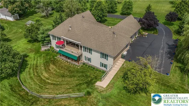 $777,000 | 61 Mountain Road, Luzerne County, PA 18249