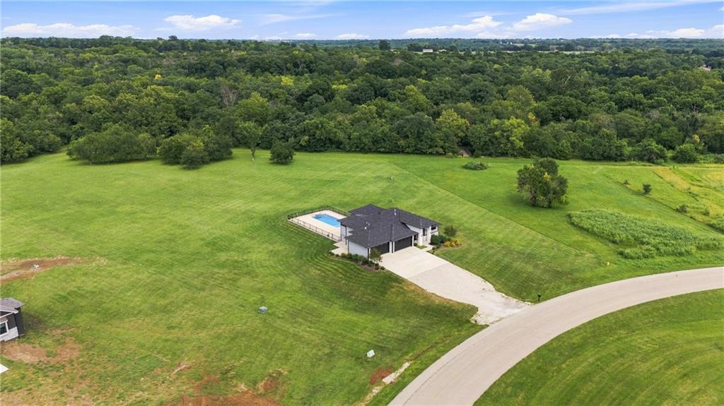 21431 Deer Ridge Dr Spring Hill Spring Hill, KS 66083 - Photo 7 of 50 Gallery Image 7
