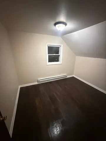 $1,195 | 263 North Wildwood Avenue, Unit 2, Kankakee, IL 60901