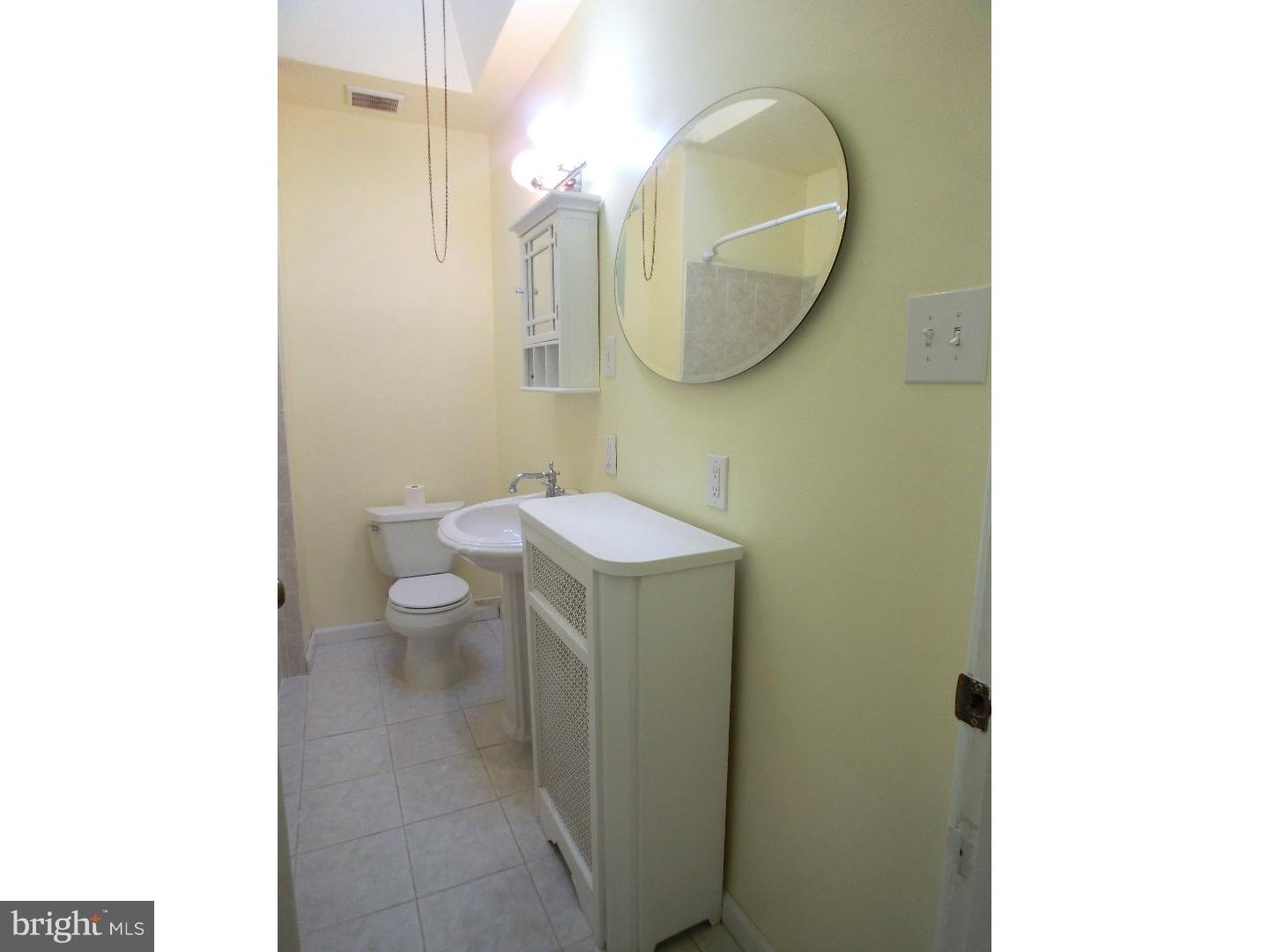 909 West Tabor Road Philadelphia, PA 19141 - Photo 16 of 24 Gallery Image 16