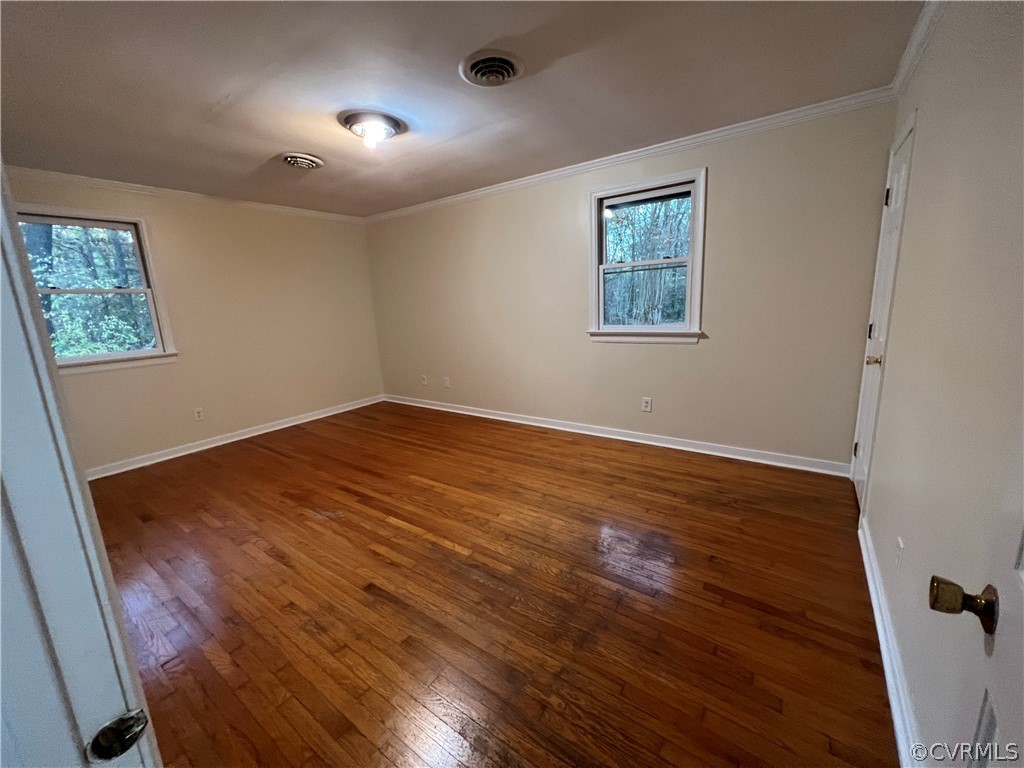 11434 Pinhook Road Rockville, VA 23146 - Photo 14 of 35 Primary bedroom with two closets and bathroom