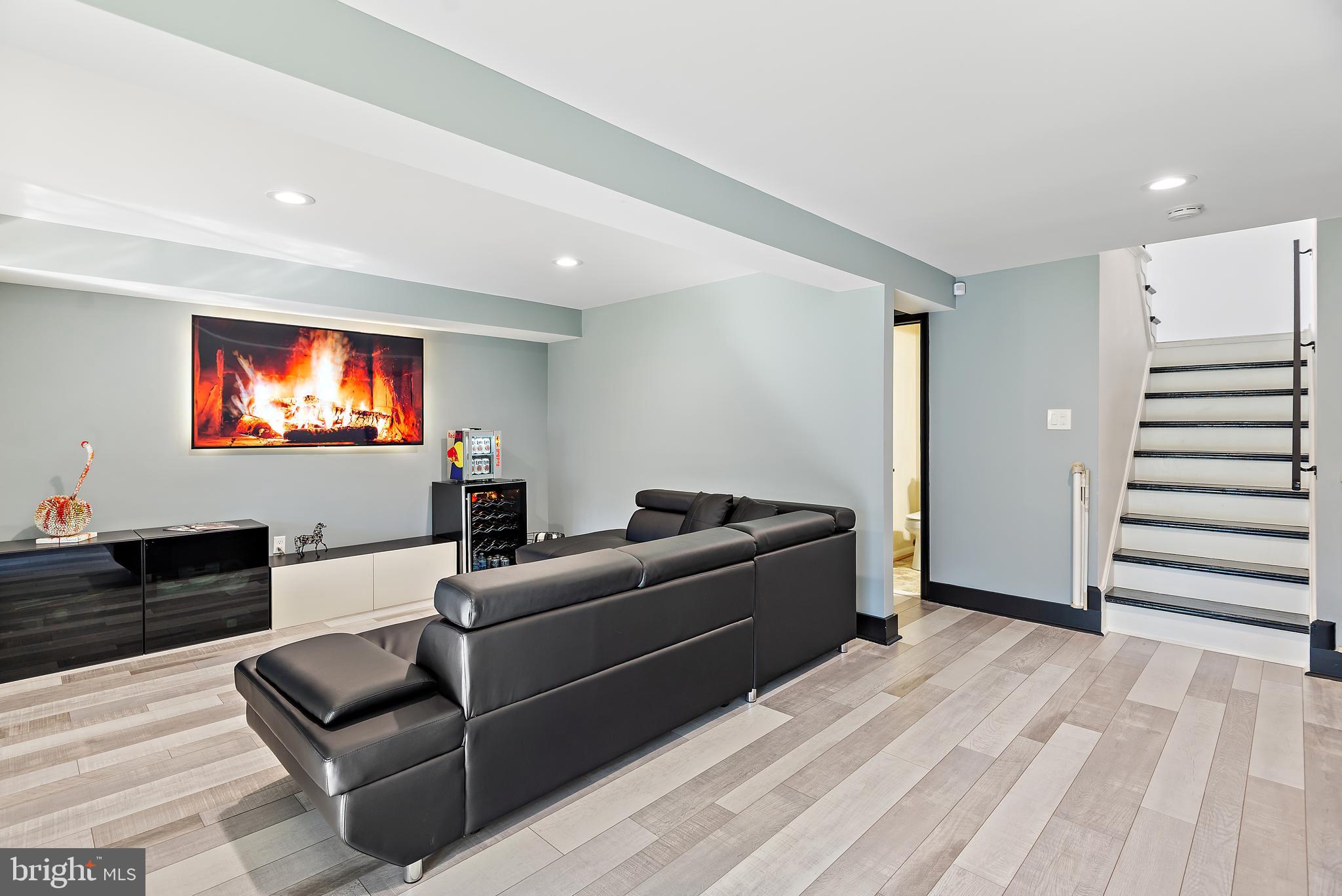 608 Winona Court Silver Spring, MD 20902 - Photo 25 of 48